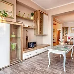 House Stone&olive בית נופש מרינה