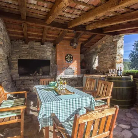 House Stone&olive Marina