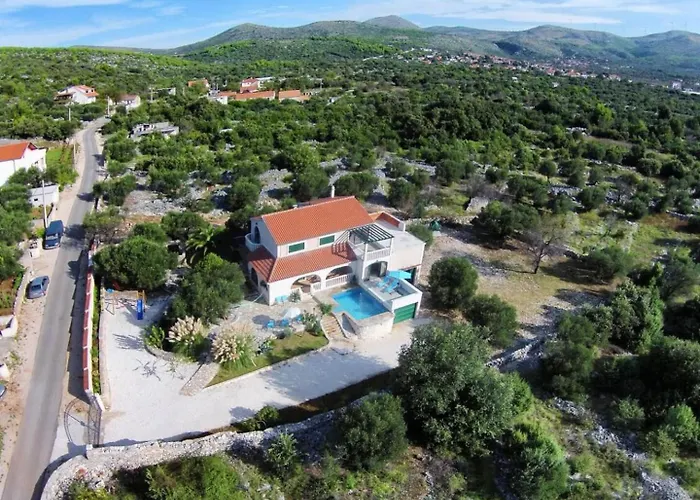 House Stone&olive 別荘 マリナ